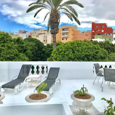 Rok Plaza (adults Only) Apartment